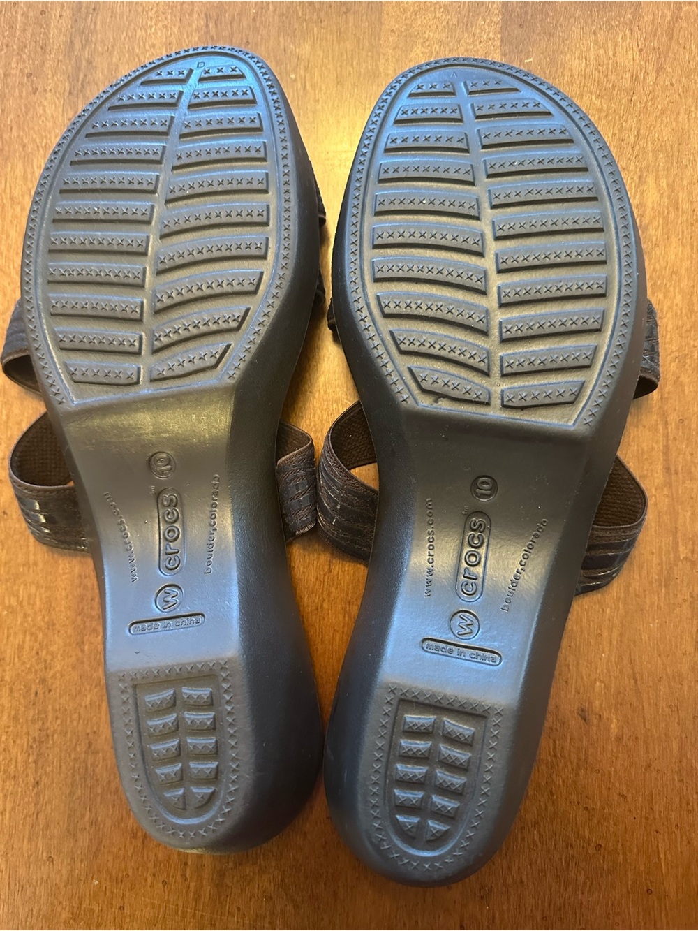 Crocs - Picture 3 of 7